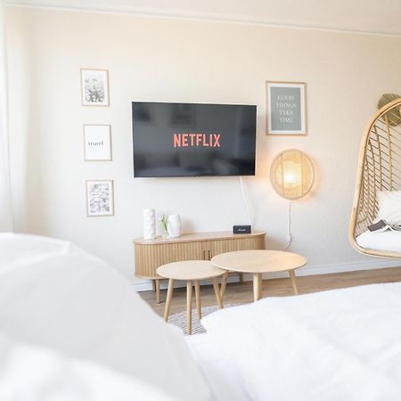 Wolfsburg Innenstadt - Happyhome - Direkt In Der Porschestrasse, 5 Personen & Kind, 3 Zimmer ภายนอก รูปภาพ