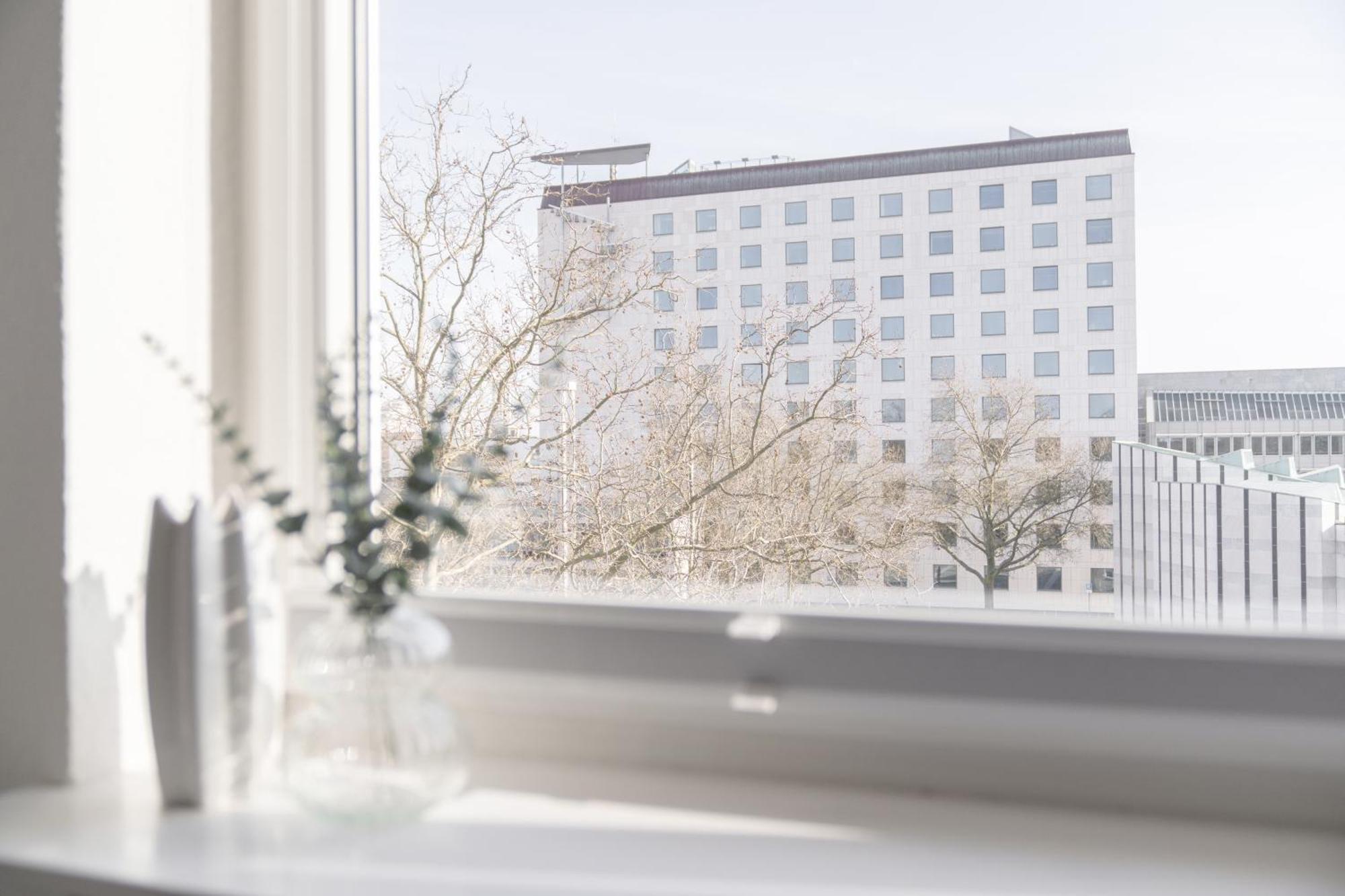 Wolfsburg Innenstadt - Happyhome - Direkt In Der Porschestrasse, 5 Personen & Kind, 3 Zimmer ภายนอก รูปภาพ
