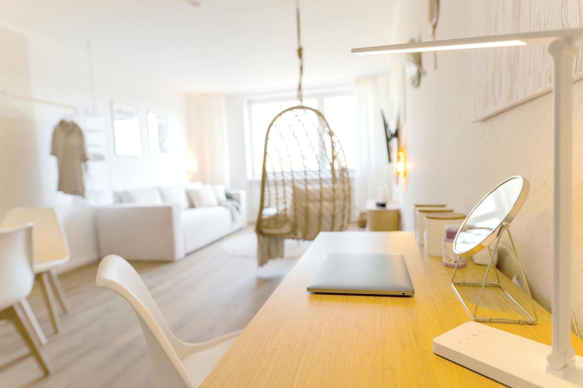 Wolfsburg Innenstadt - Happyhome - Direkt In Der Porschestrasse, 5 Personen & Kind, 3 Zimmer ภายนอก รูปภาพ